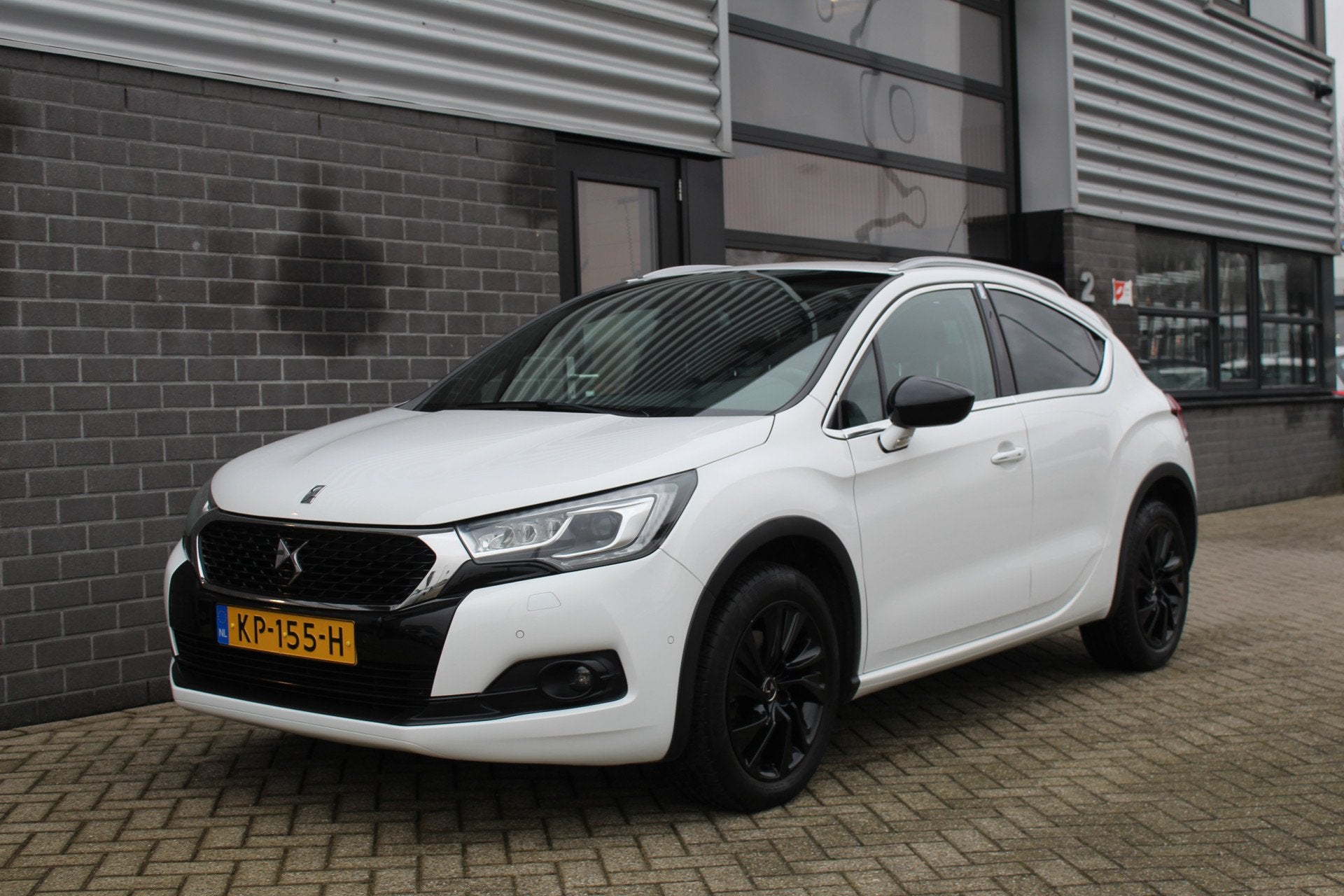 DS DS 4 Crossback 1.6 THP Business / Keyless / Camera / Trek, Auto's, Dealer onderhouden, Gebruikt, 4 cilinders, Met garantie (alle)