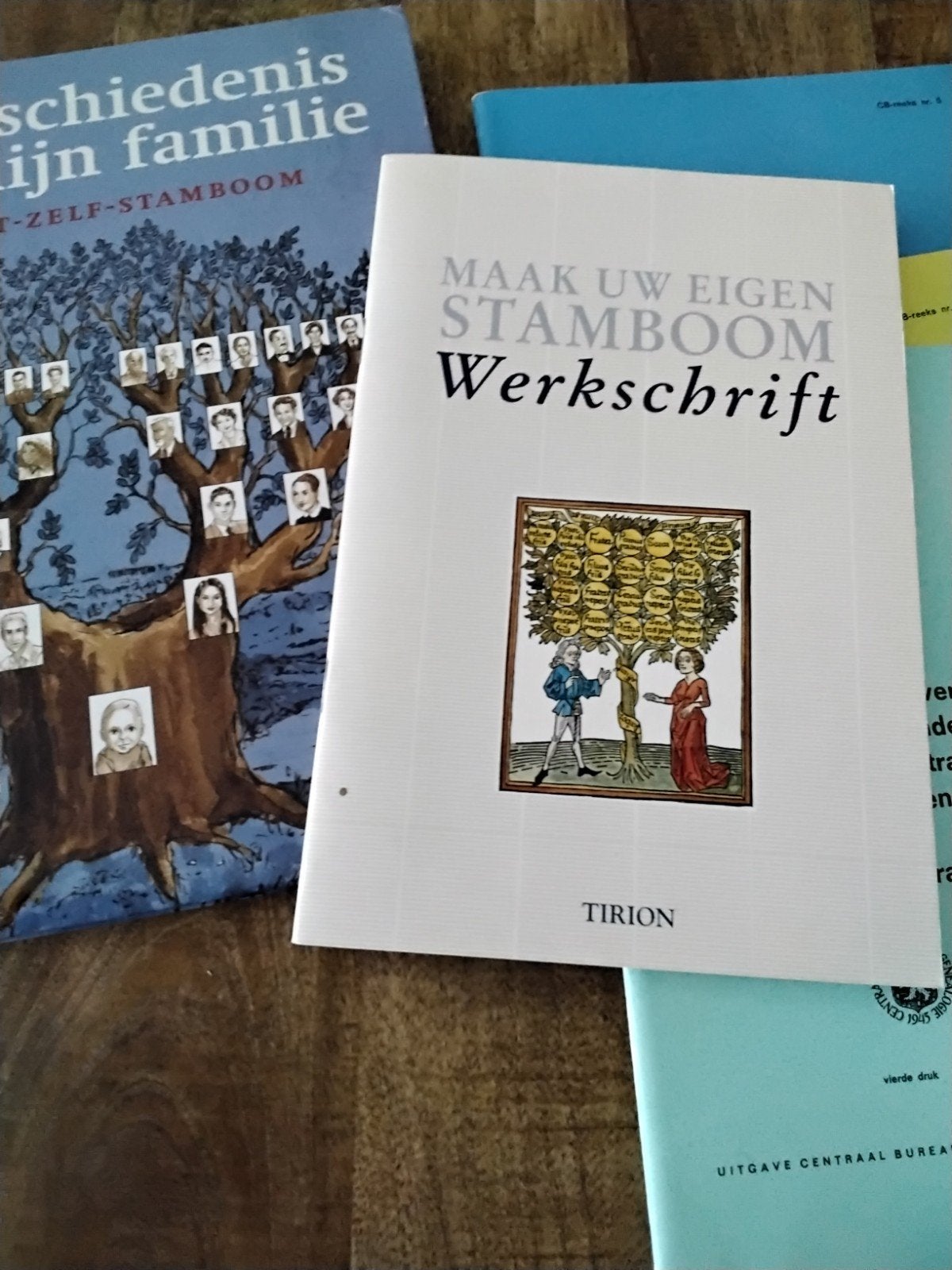 Boeken over genealogie en stamboomonderzoek, Ophalen of Verzenden
