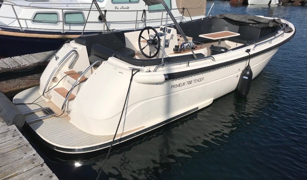 Primeur 700 tender sloep 42pk, Tender, Binnenboordmotor, 42 pk, Diesel