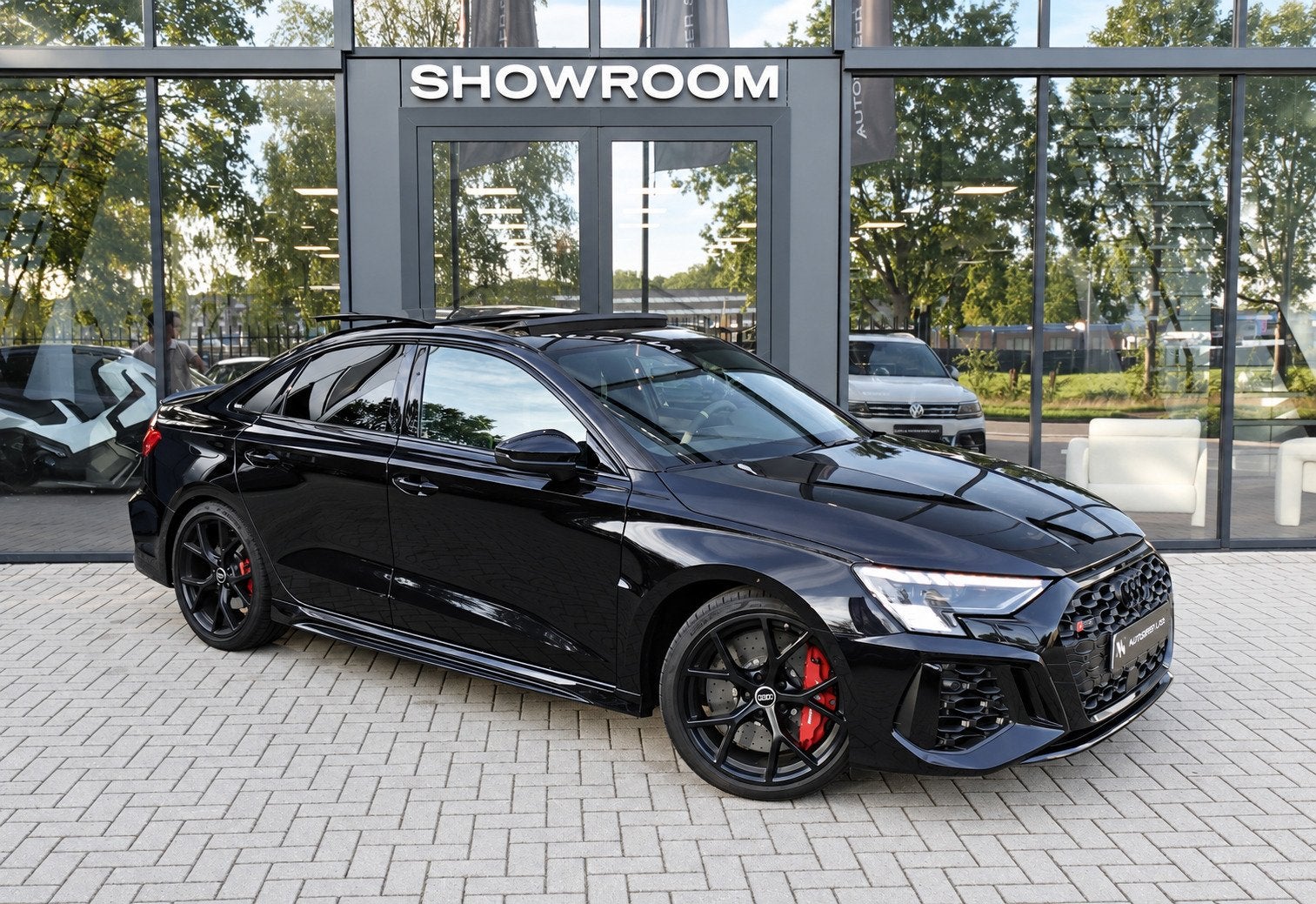 Audi RS3 Limousine 2.5 TFSI RS 3 quattro HULK KERAMISCH PANO, Auto's, Automaat, Dealer onderhouden, Gebruikt, Zwart