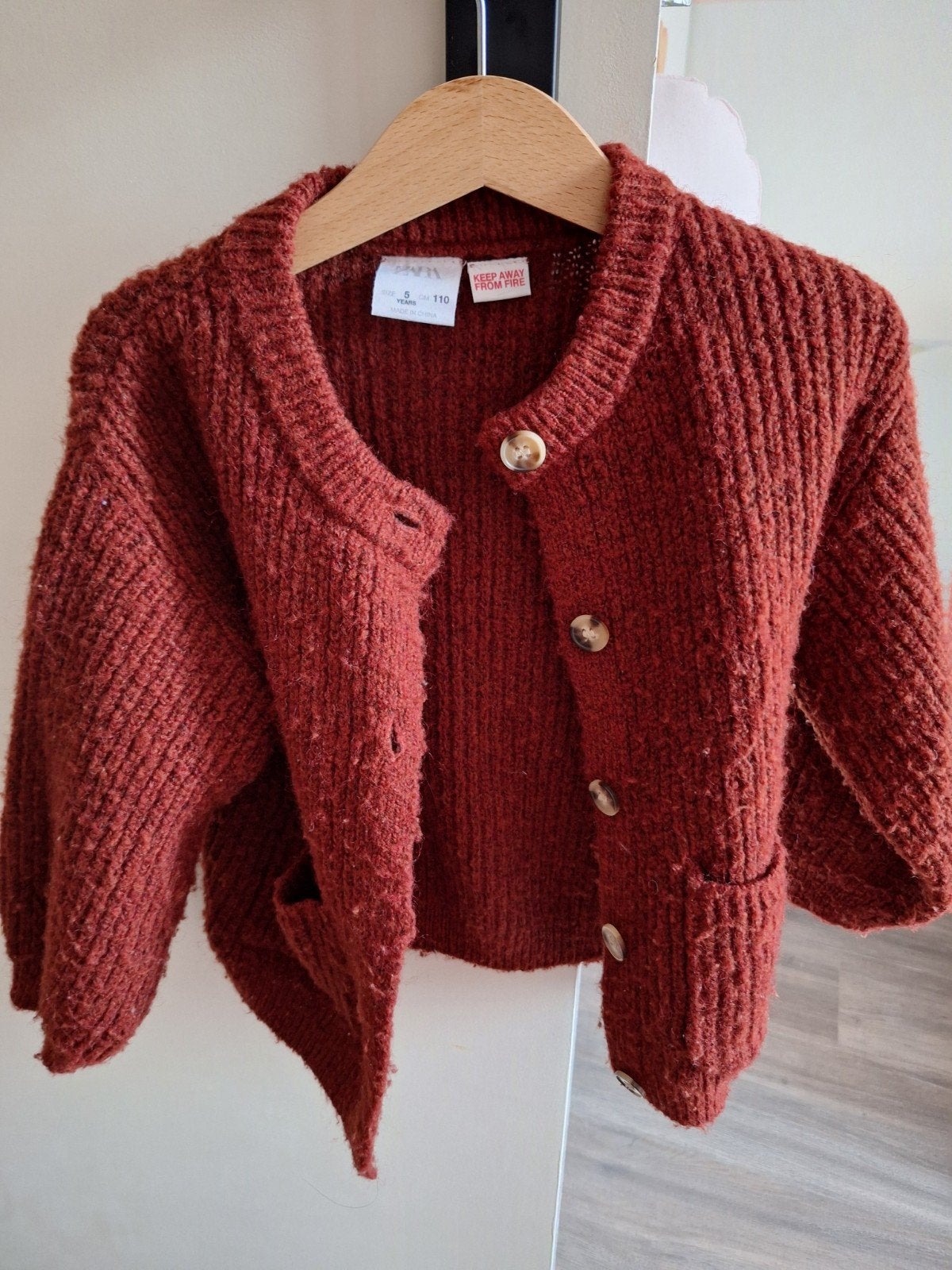 Zara vestje maat 110 meisje, Meisje, Trui of Vest, Ophalen of Verzenden, Zo goed als nieuw
