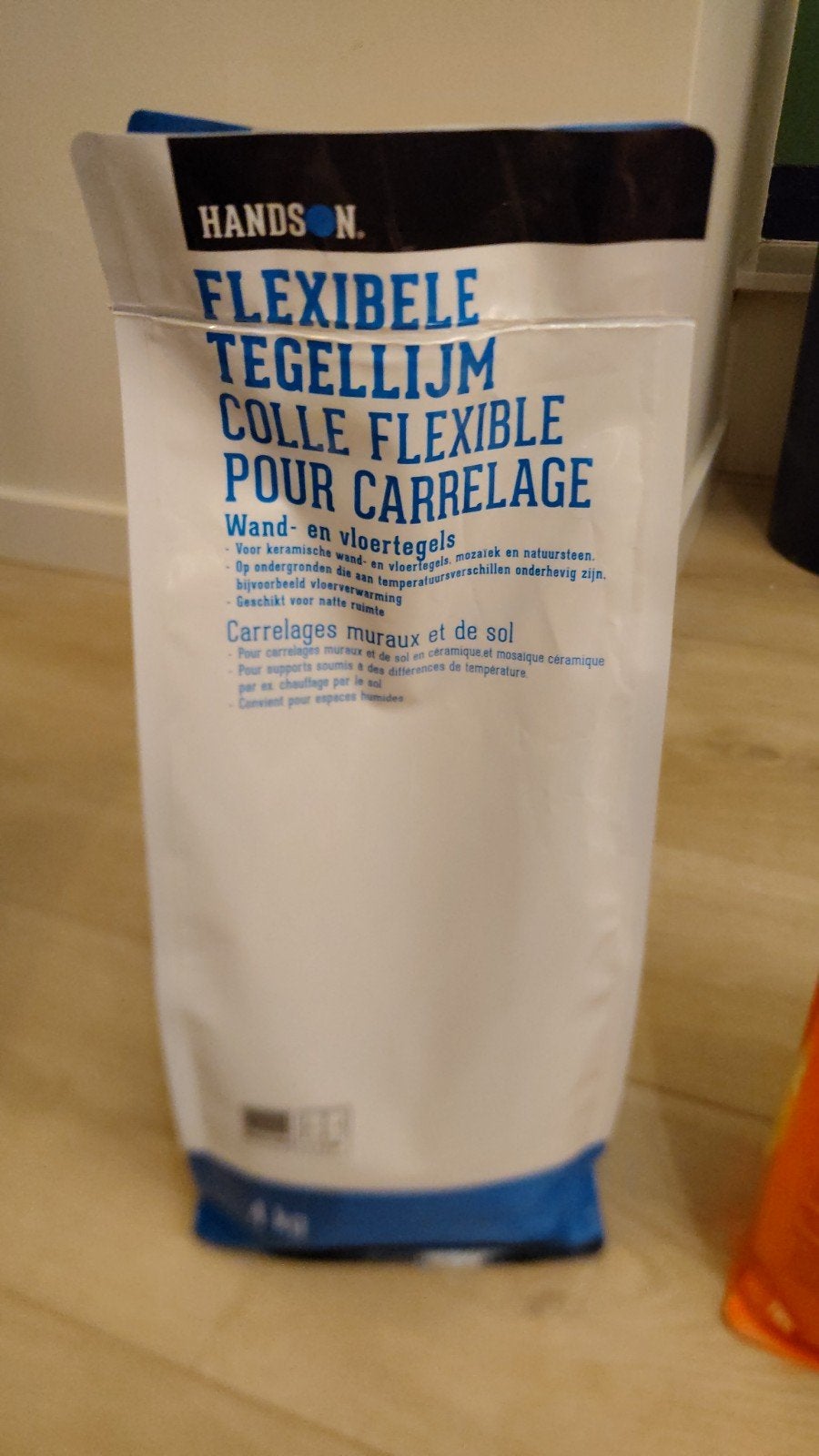 Hands N. Flexibele Tegellijm - 3.035 kg over, Ophalen, Overige materialen, Gebruikt, Overige typen
