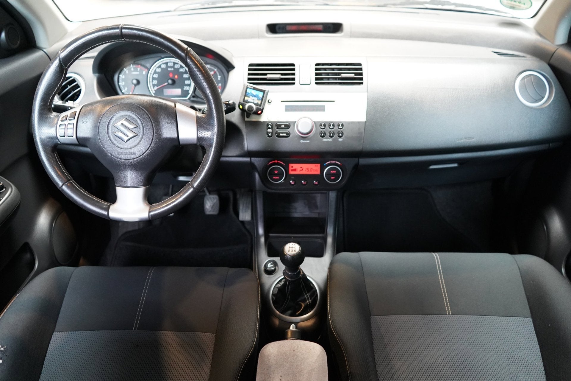 Suzuki Swift 1.3 Bandit | AIRCO | NAP | APK, Auto's, Suzuki, Voorwielaandrijving, Stof, 400 kg, Origineel Nederlands