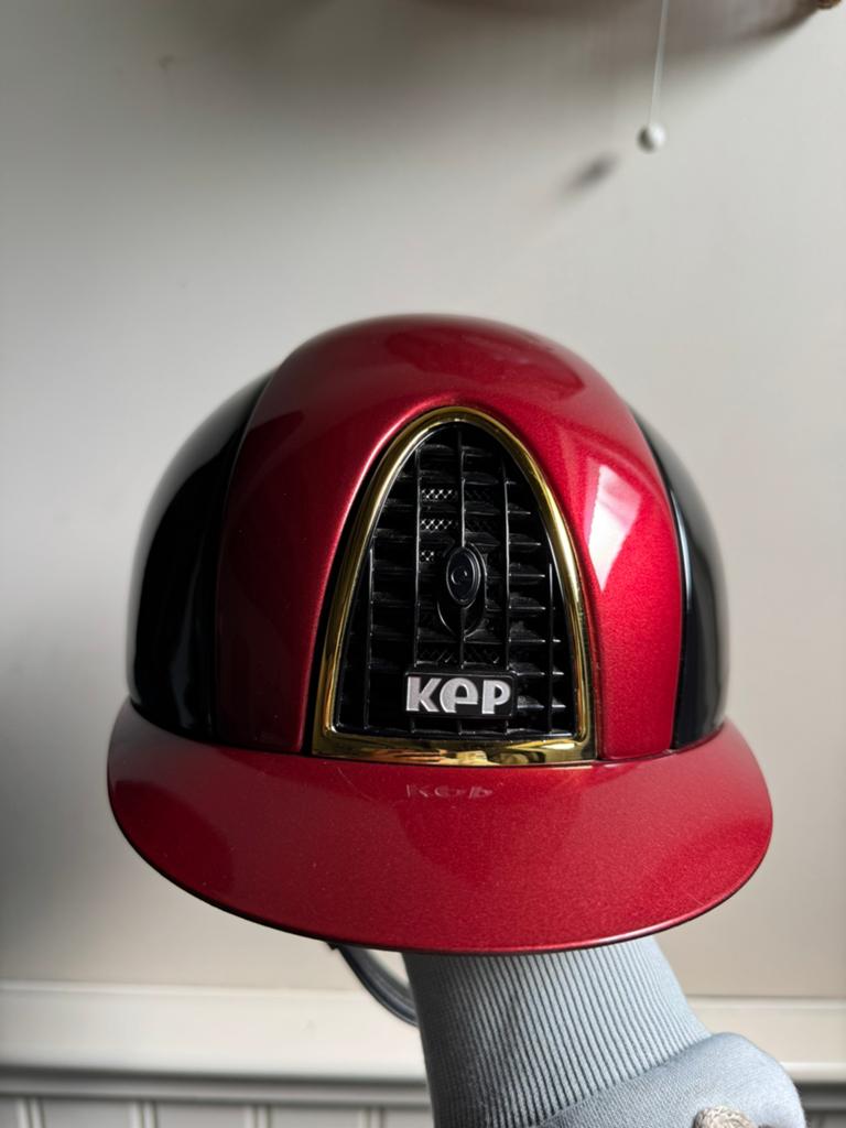 Kep italia cap zwart rood, Ophalen of Verzenden, Zo goed als nieuw