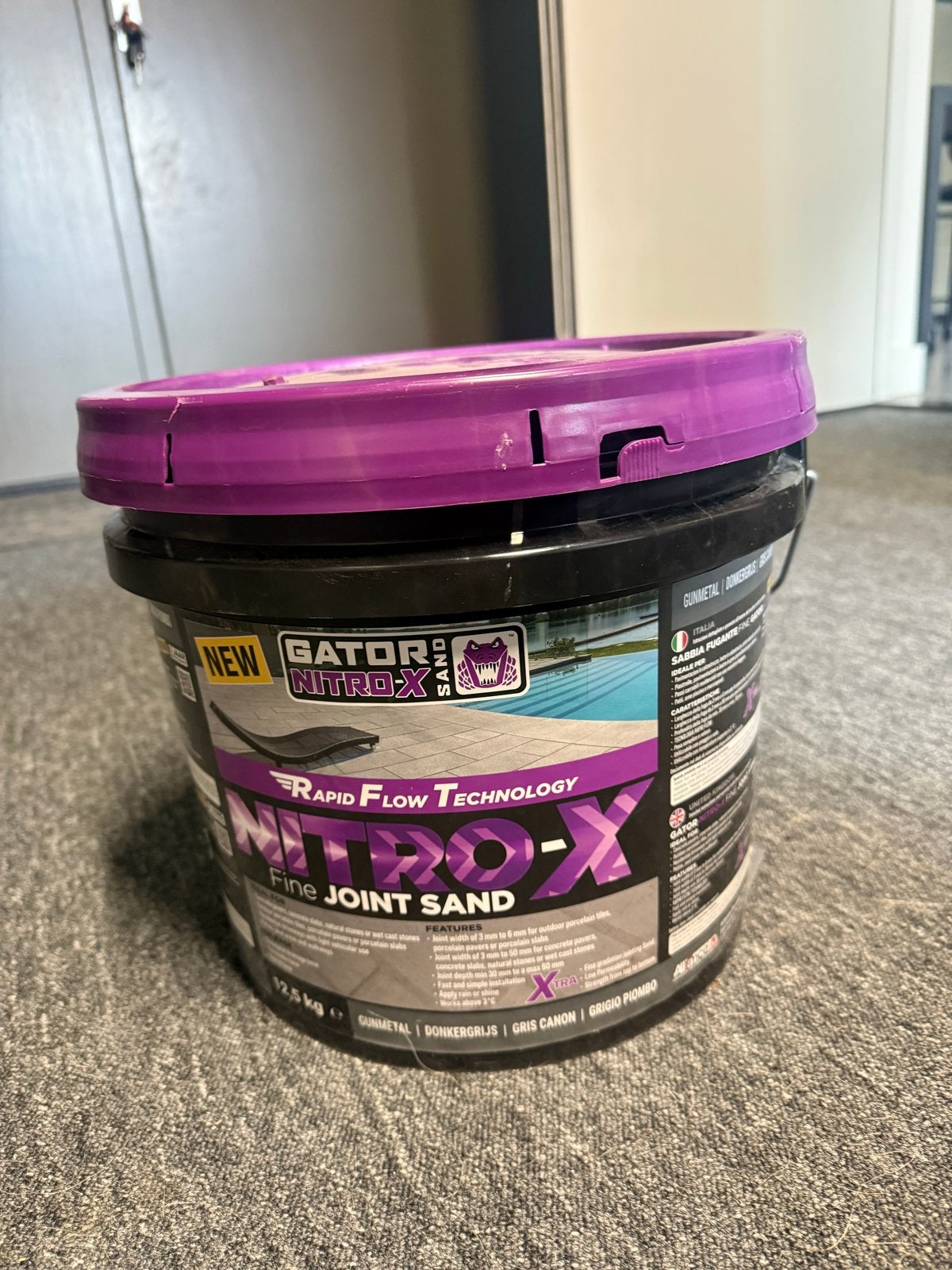Gator Nitro-X Voegzand - Donkergrijs - 12,5 kg, Tuin en Terras, Zand, Ophalen of Verzenden, Nieuw, Voegzand