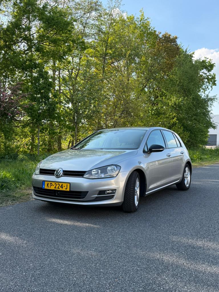 Volkswagen Golf 1.4 TSI 103KW 5D 2013 Grijs, Auto's, Volkswagen, Particulier, Golf, ABS, Airbags, Airconditioning, Alarm, Bluetooth