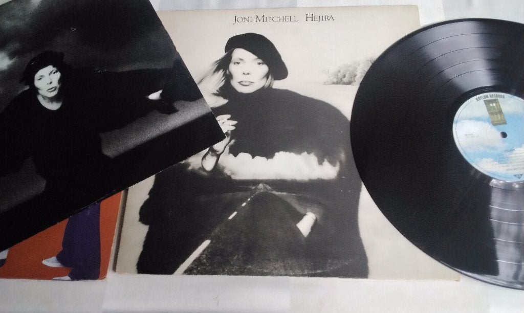 Joni Mitchell Hejira Folk Jazz Fusion Lp 1978, LP, Gebruikt, Originele persing, Ophalen of Verzenden