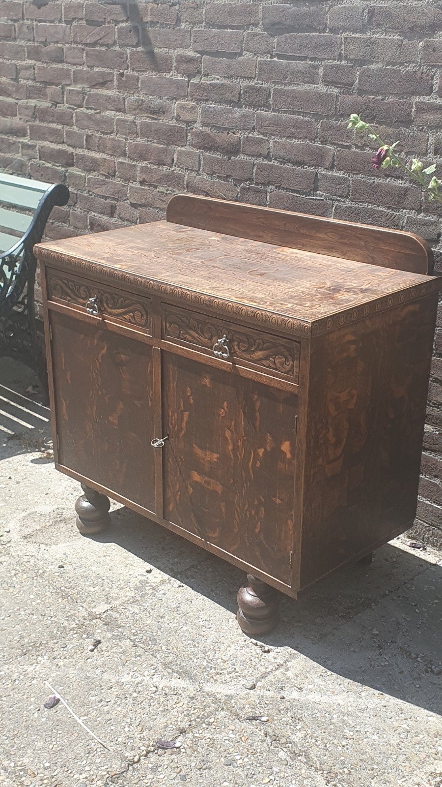 Antiek dressoir met lades en deuren, Ophalen