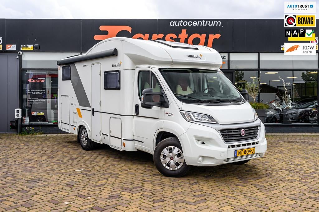 Sun living LIDO M 45 SP Y14|Fiat Ducato 131 PK | 6-slaapplek, Caravans en Kamperen, Campers, Bedrijf, Sun Living, Tot en met 6