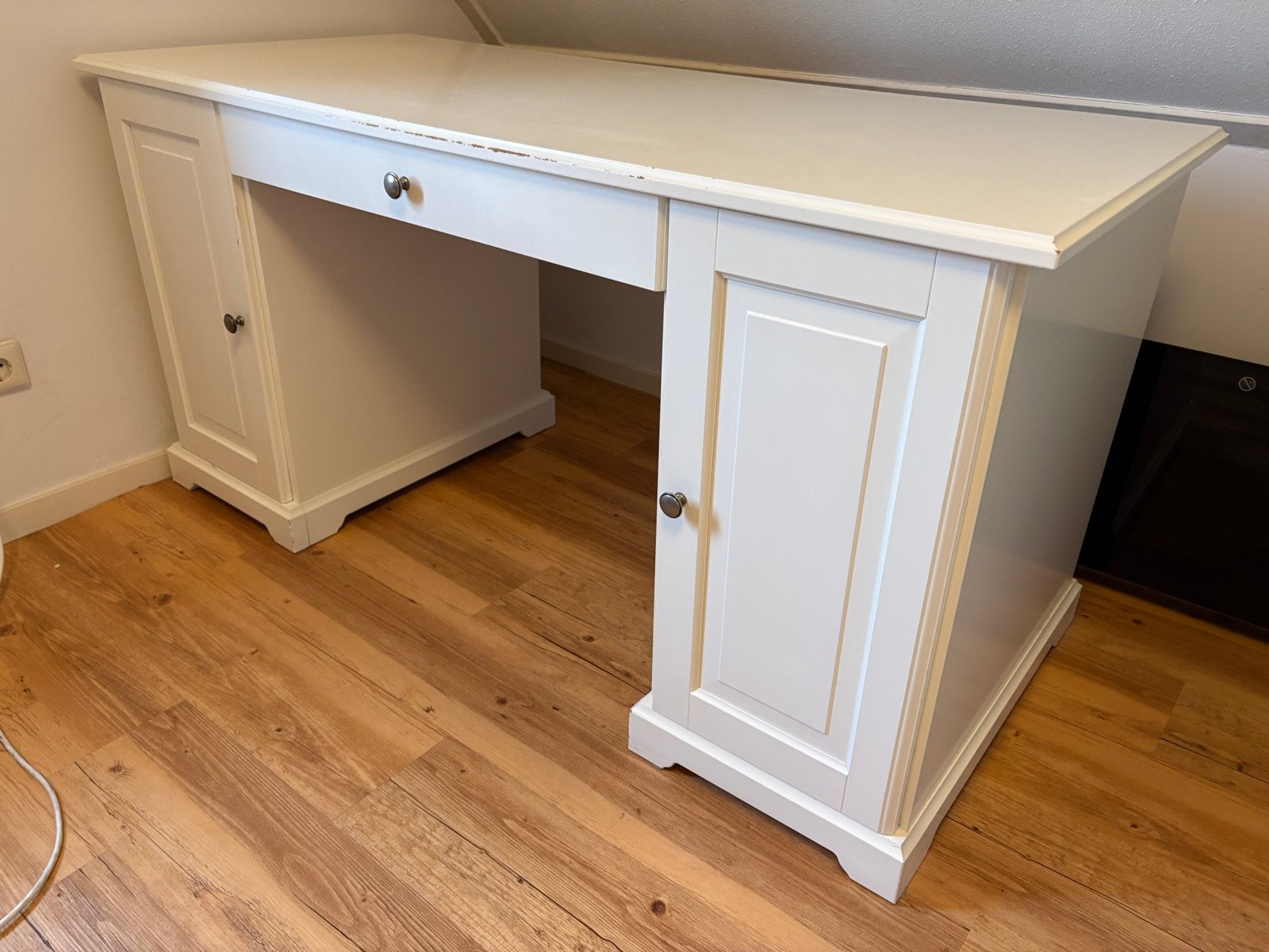 IKEA LIATORP Bureau Wit - 145x65 cm, Ophalen, Gebruikt, IKEA, Wit