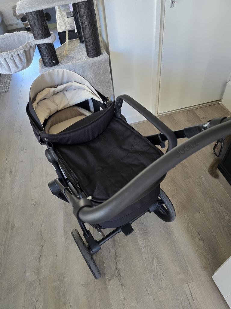 Joolz zwarte kinderwagen, Kinderen en Baby's, Ophalen, Gebruikt, Voetenzak