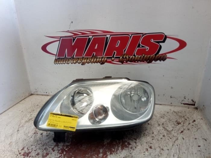 Koplamp links van een Volkswagen Touran, Gebruikt, -, Volkswagen, -