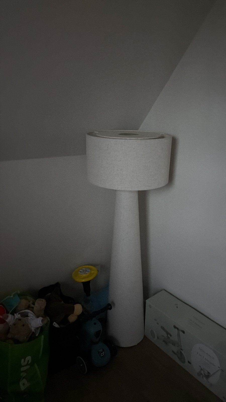 Stijlvolle Japandi Vloerlamp - Zo goed als nieuw, Ophalen, Zo goed als nieuw, Textiel