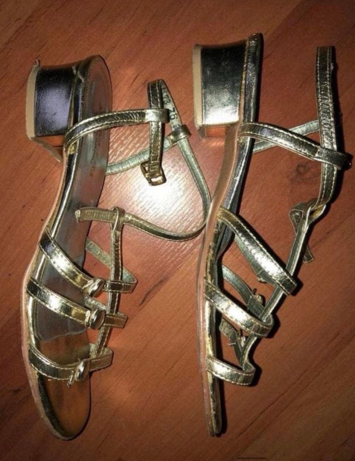 Stijlvolle gouden sandalen maat 36, Ophalen of Verzenden, Gedragen, Overige kleuren, Sandalen of Muiltjes