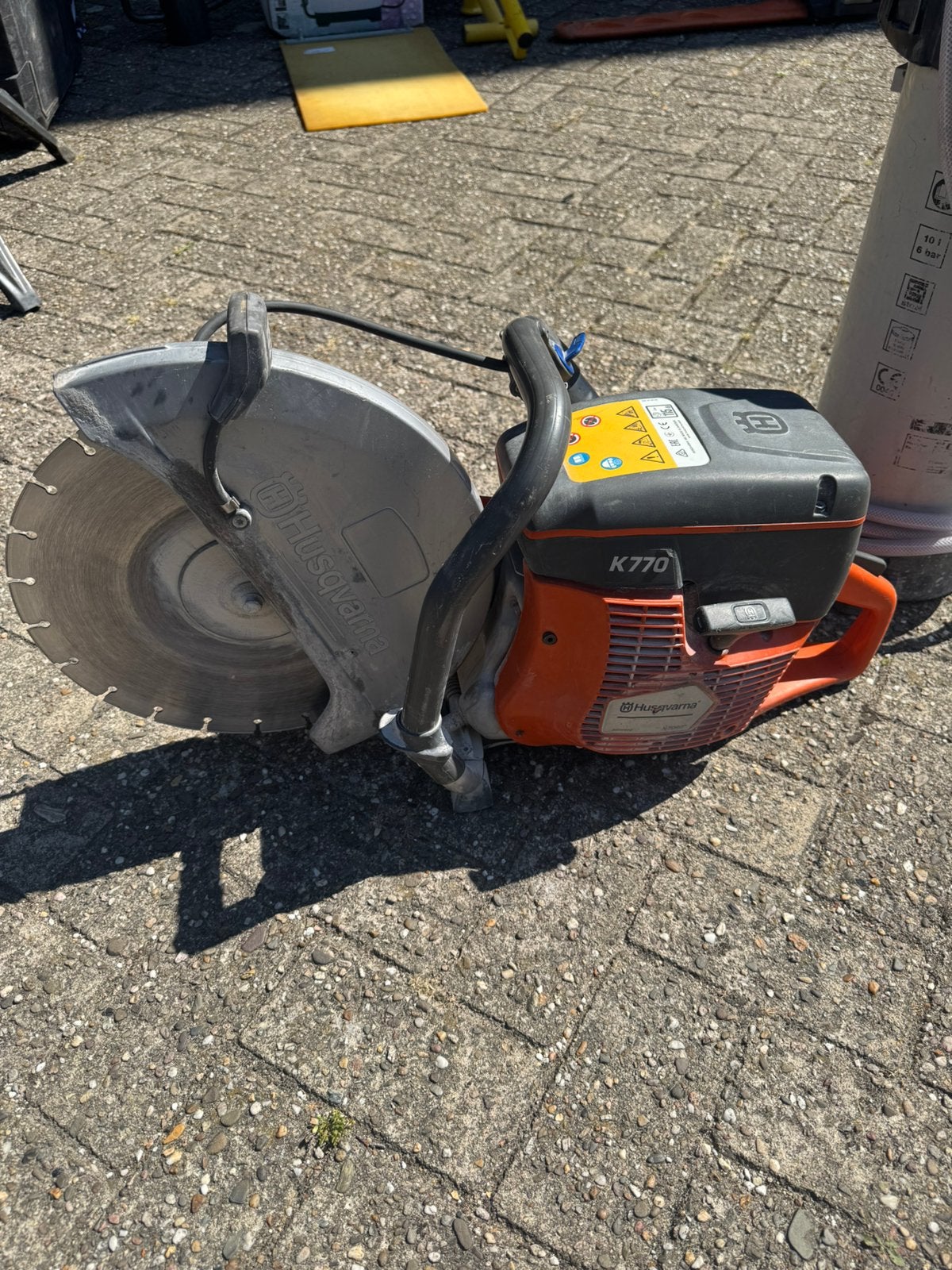 husqvarna k770, Doe-het-zelf en Verbouw, Gereedschap | Slijpmachines, Ophalen, Gebruikt, 1000 watt of meer, Overige typen