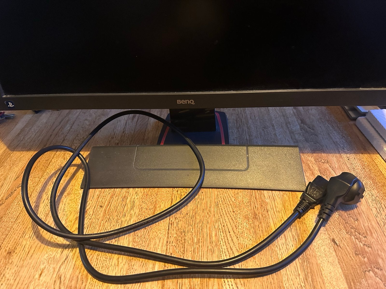 Foto 3 van BenQ EL2870U 28 inch 4K UHD HDR Gaming Monitor
