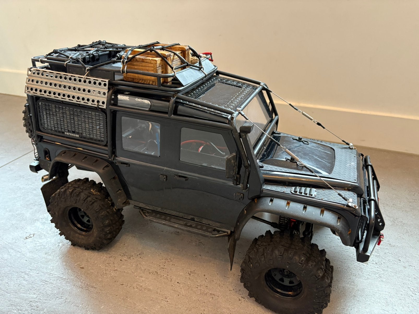 Trx4 landrover met veel upgrades, Auto offroad, Zo goed als nieuw, Schaal 1:10, RTR (Ready to Run)