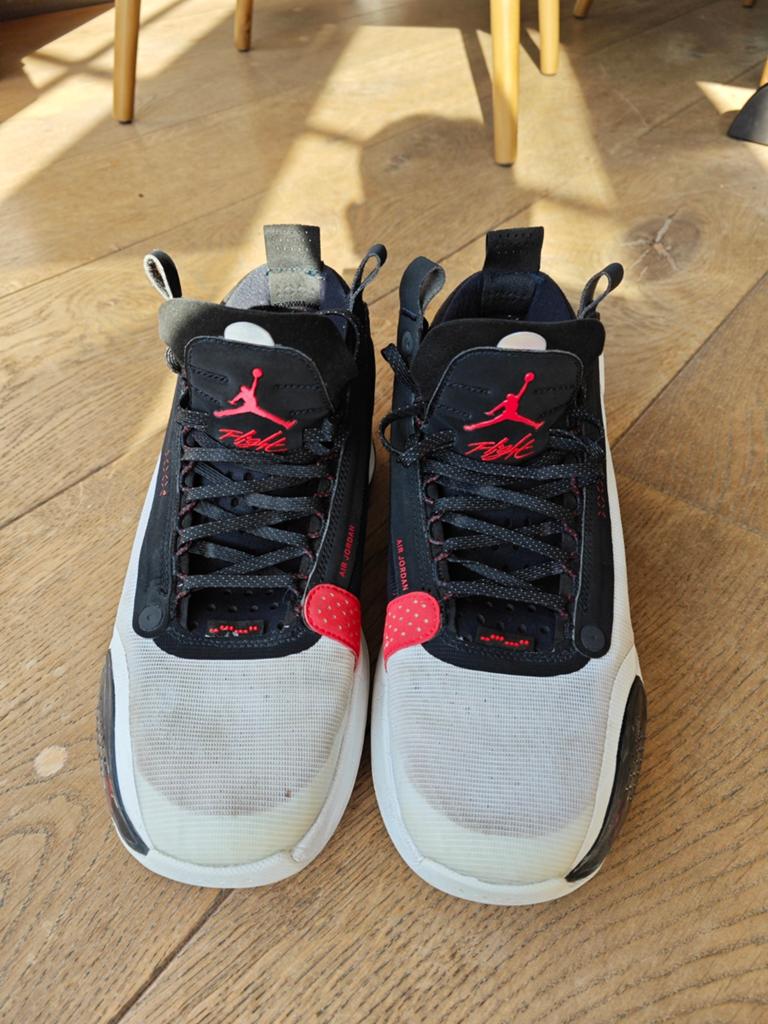 Nike Air Jordan 34 Low - Maat 44 - Zo goed als nieuw, Kleding | Heren, Schoenen, Ophalen