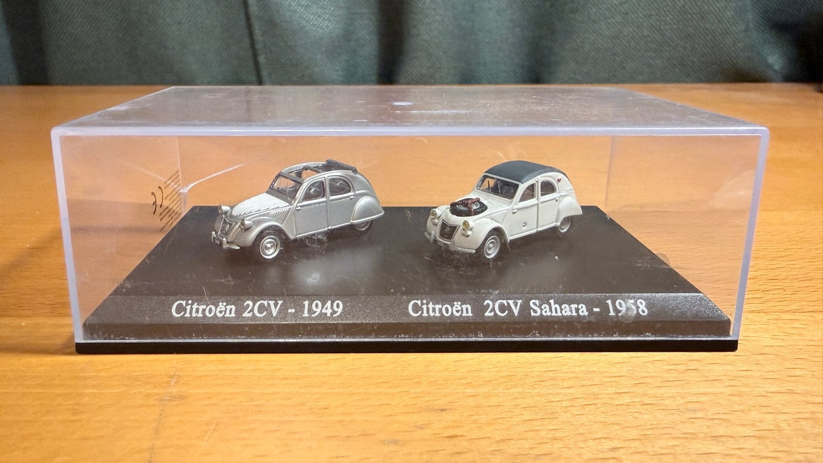 Citroën 2CV Modelauto's - 1949 & 1958 Sahara, Ophalen of Verzenden, Zo goed als nieuw, Overige typen