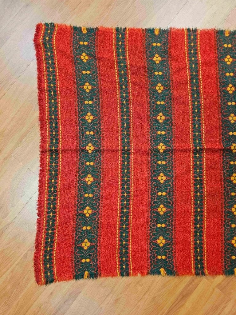 Vintage kleed rood 160/110 cm, Gebruikt, 100 tot 150 cm, Djt@dejuistetoon.eu, Ophalen of Verzenden