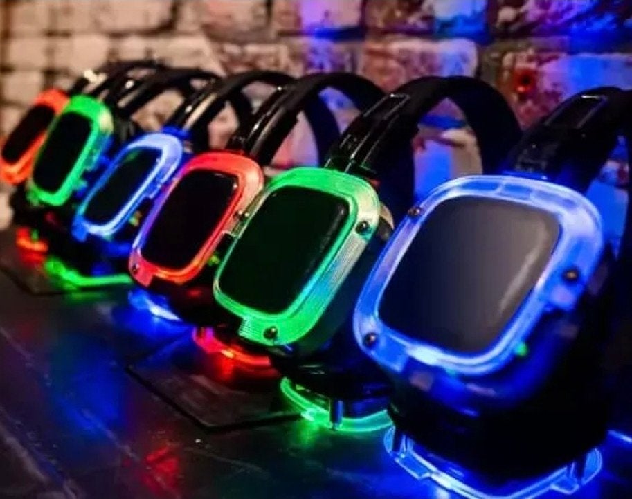 Silent disco te huur, Ophalen