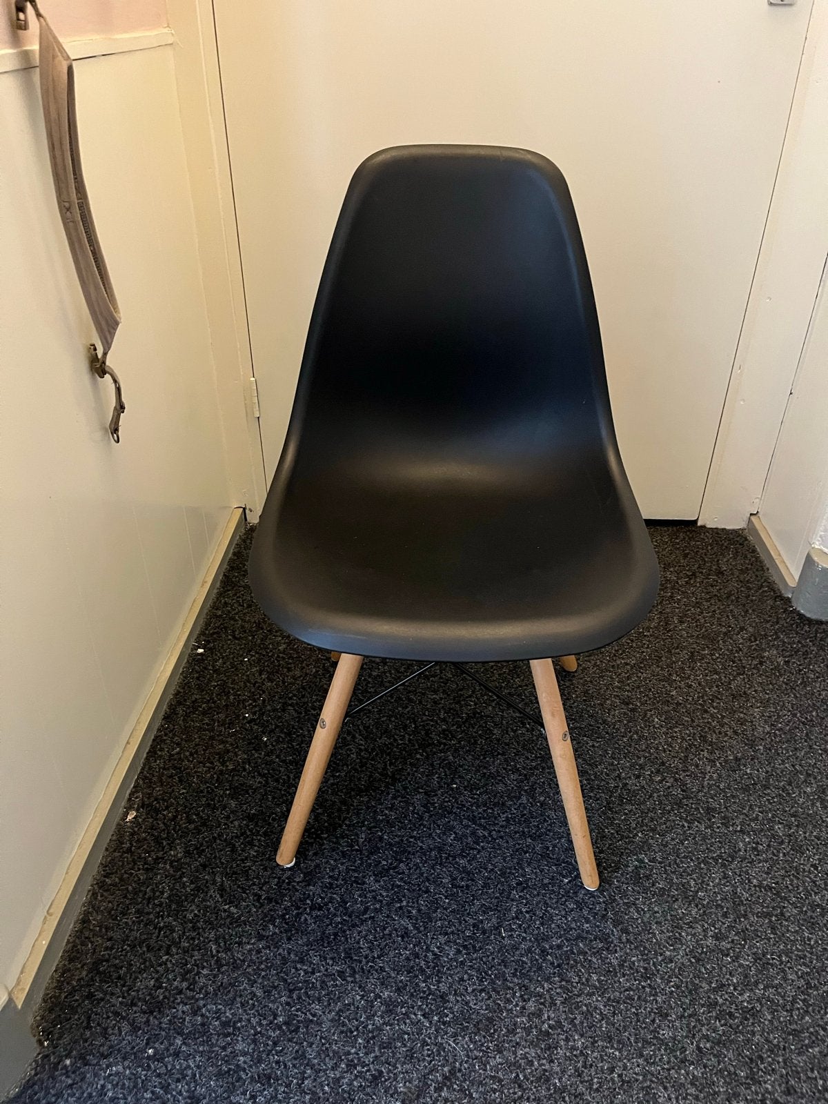 6x Zwarte IKEA stoelen, Huis en Inrichting, Stoelen, Ophalen, Kunststof, Gebruikt, Zwart