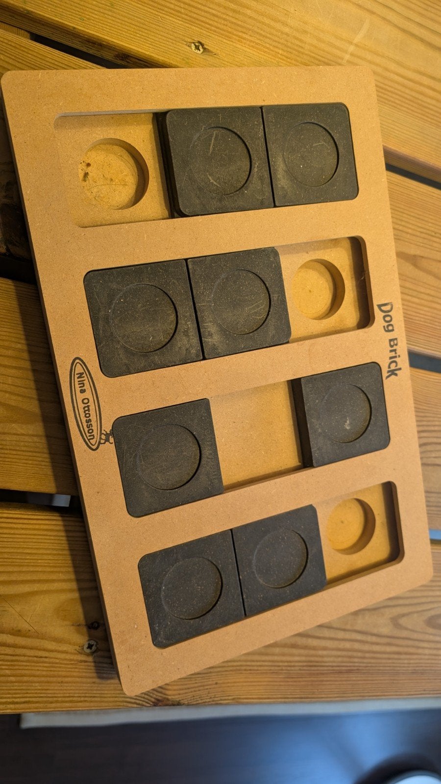 dog brick  speeltje voor hond of kat, Ophalen, Zo goed als nieuw