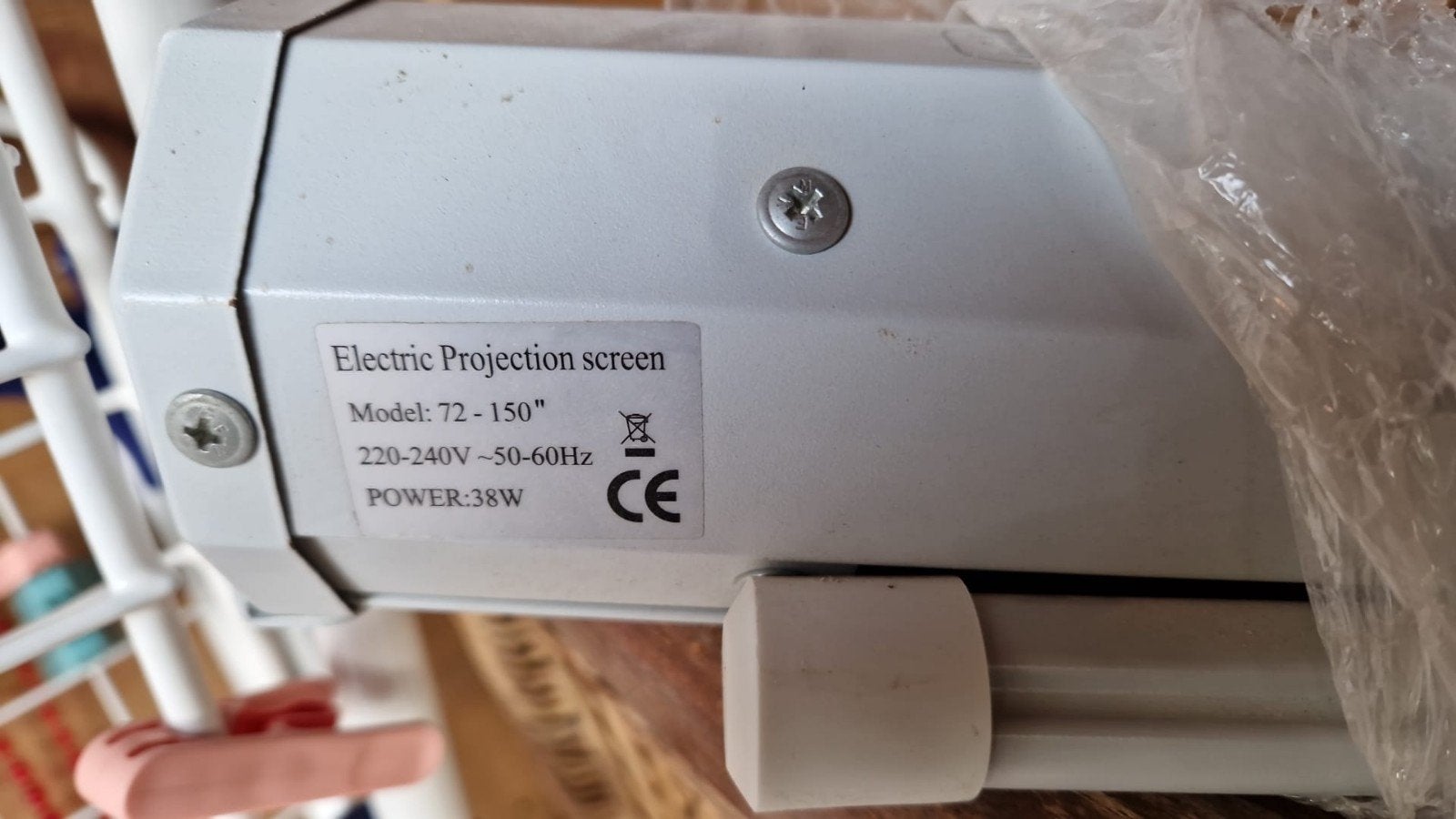Elektrisch Beamer Scherm 298,5 cm breed - Model 72-150", Audio, Tv en Foto, Projectieschermen, Ophalen