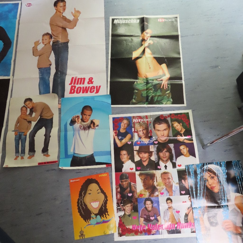 heel veel posters uit Hitkranten 2004/5. verschillende afm., Verzamelen, Posters, Verzenden, Zo goed als nieuw, A1 t/m A3, Film en Tv