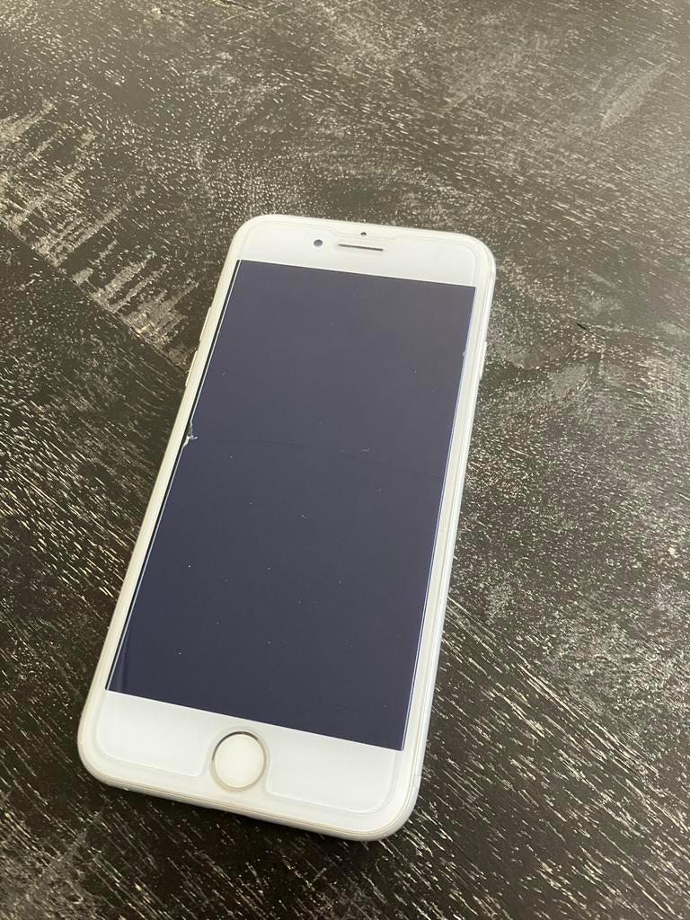 Iphone 8, 2020, 64GB, witte uitvoering, batterij 76%, Ophalen, Gebruikt, Wit, 76 %