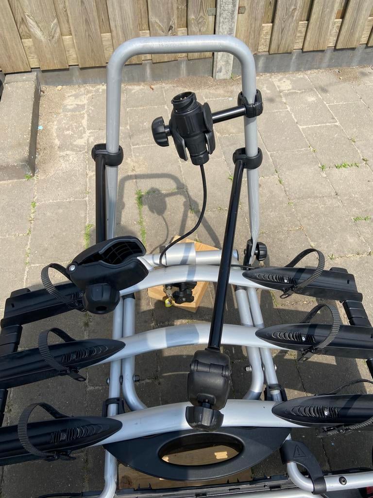 Thule EuroWay 947 (voor drie fietsen), Auto diversen, Fietsendragers, Ophalen, Zo goed als nieuw, Trekhaakdrager