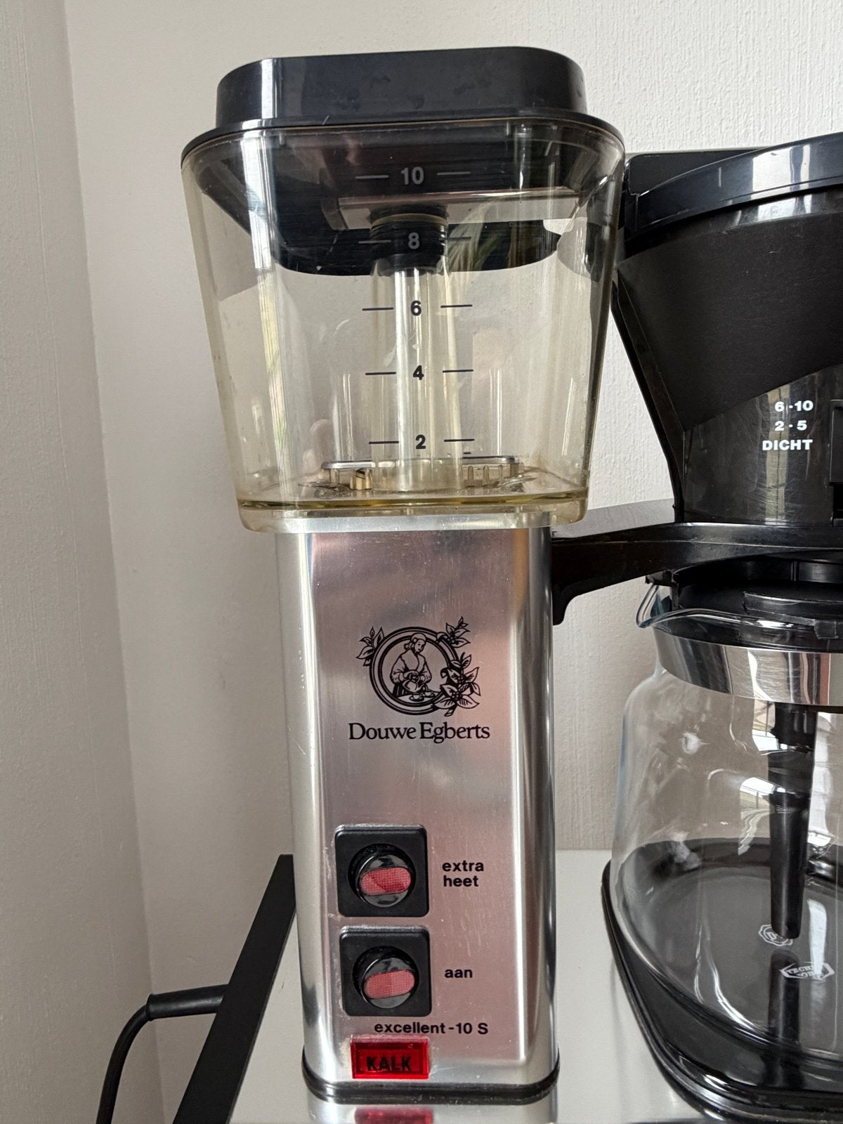 Douwe Egberts Moccamaster Technivorm Type 741 A Koffiezetapp, Gebruikt, 10 kopjes of meer, Koffiemachine, Gemalen koffie