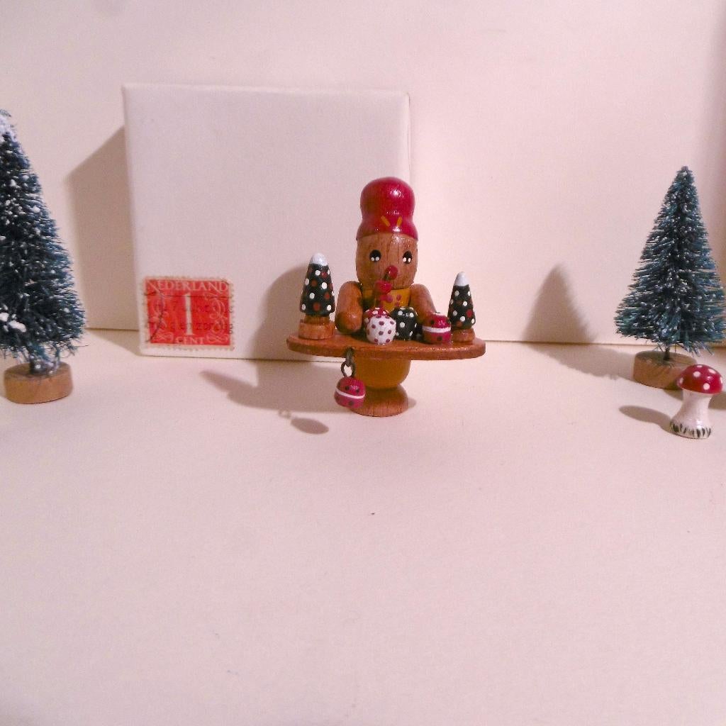 Oude houten kerstman Rookmannetje poppenhuis pop kerst boom., Verzenden