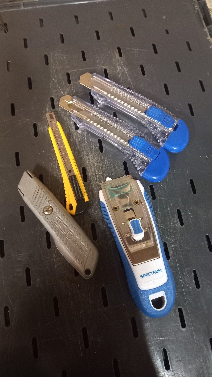 Set van diverse messen - Stanley, Spectrum en meer, Ophalen of Verzenden, Gebruikt, Snijgereedschap, Stanley
