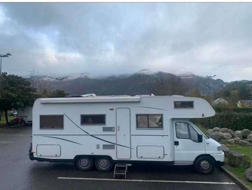 Fiat Ducato 2.5 TD | B-rijbewijs | 6 gordels | wintercamper, Caravans en Kamperen, Campers, Alkoof, Ringverwarming, Fiat, 8 tot 9 meter