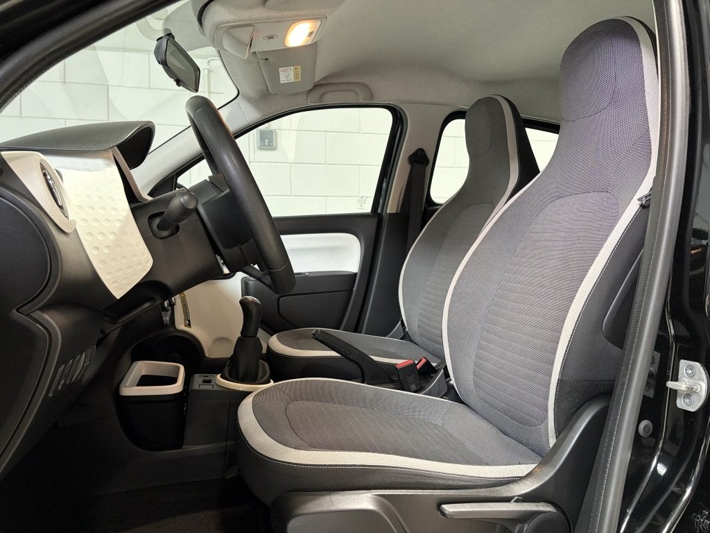 RENAULT Twingo 1.0 SCe 70pk S&S Collection Airco, Cruise, Bl, Gebruikt, 840 kg, 4 stoelen, Zwart