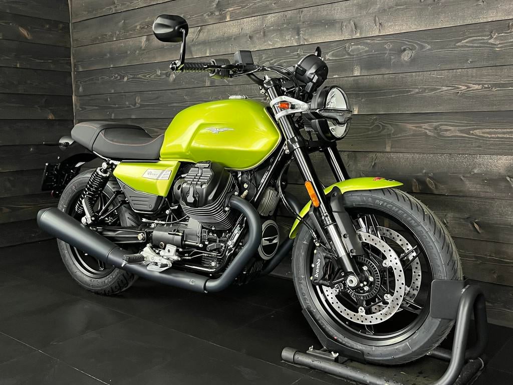 Moto Guzzi V7 IV SPORT VERDE LEGNANO (bj 2025), Bedrijf, Meer dan 35 kW, 850 cc, Naked bike