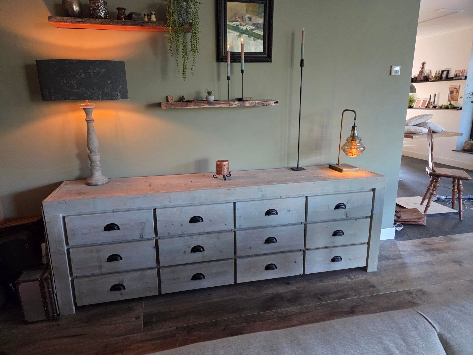 Houten dressoir van steigerhout met 12 lades, Landelijke, robuuste stijl, Ophalen of Verzenden, Zo goed als nieuw, 200 cm of meer