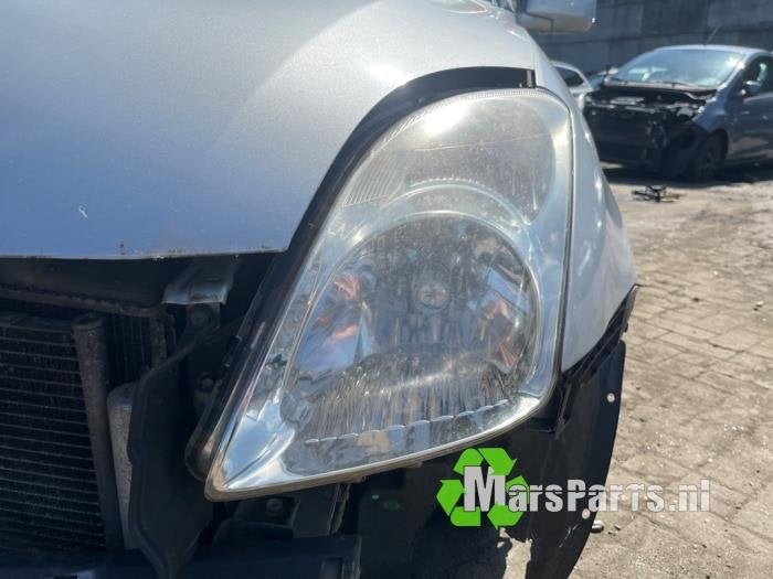 Koplamp links van een Suzuki Swift, Gebruikt, -, -, Ophalen of Verzenden