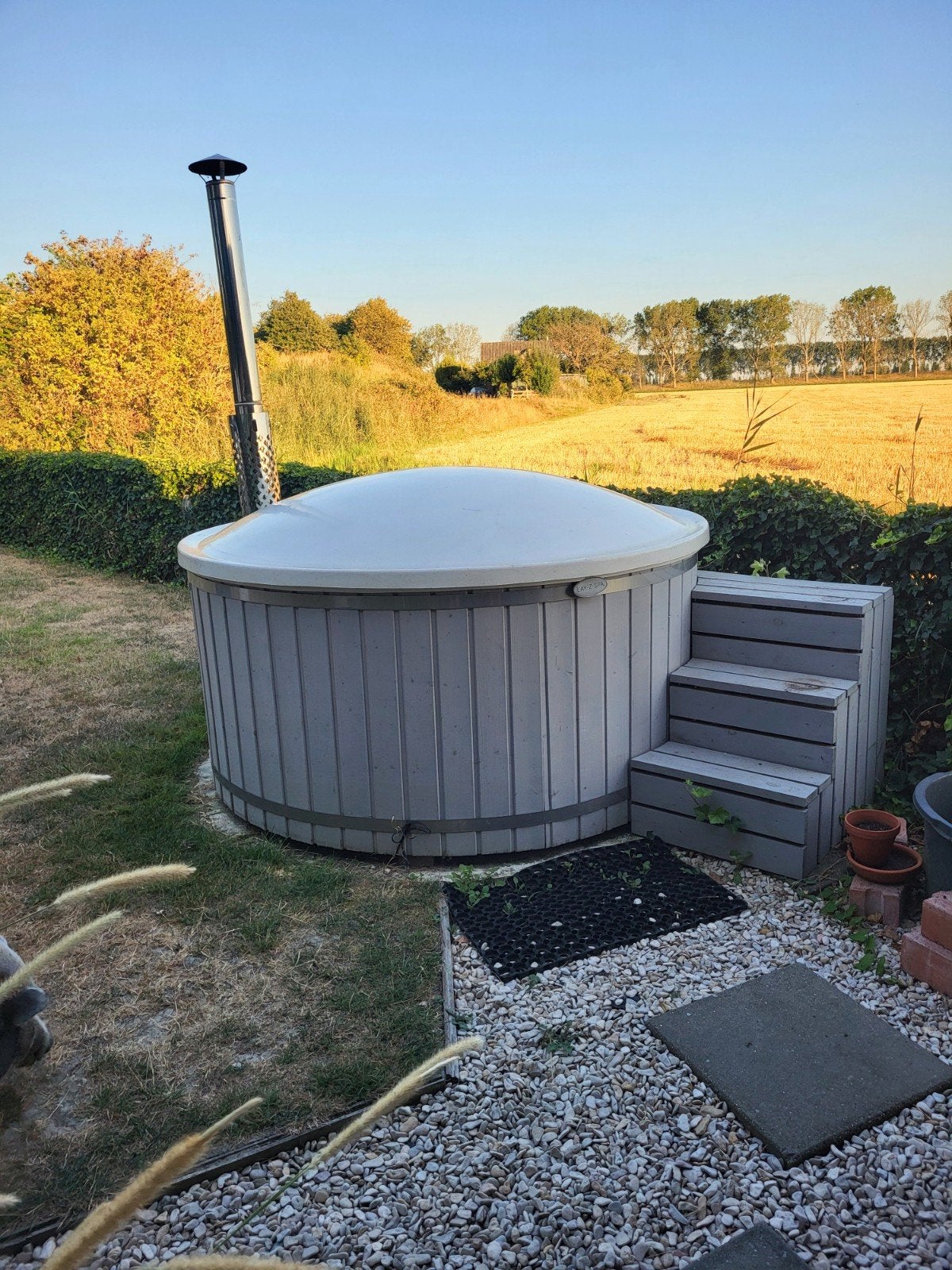 houtgestookte hottub., Ophalen, Trap