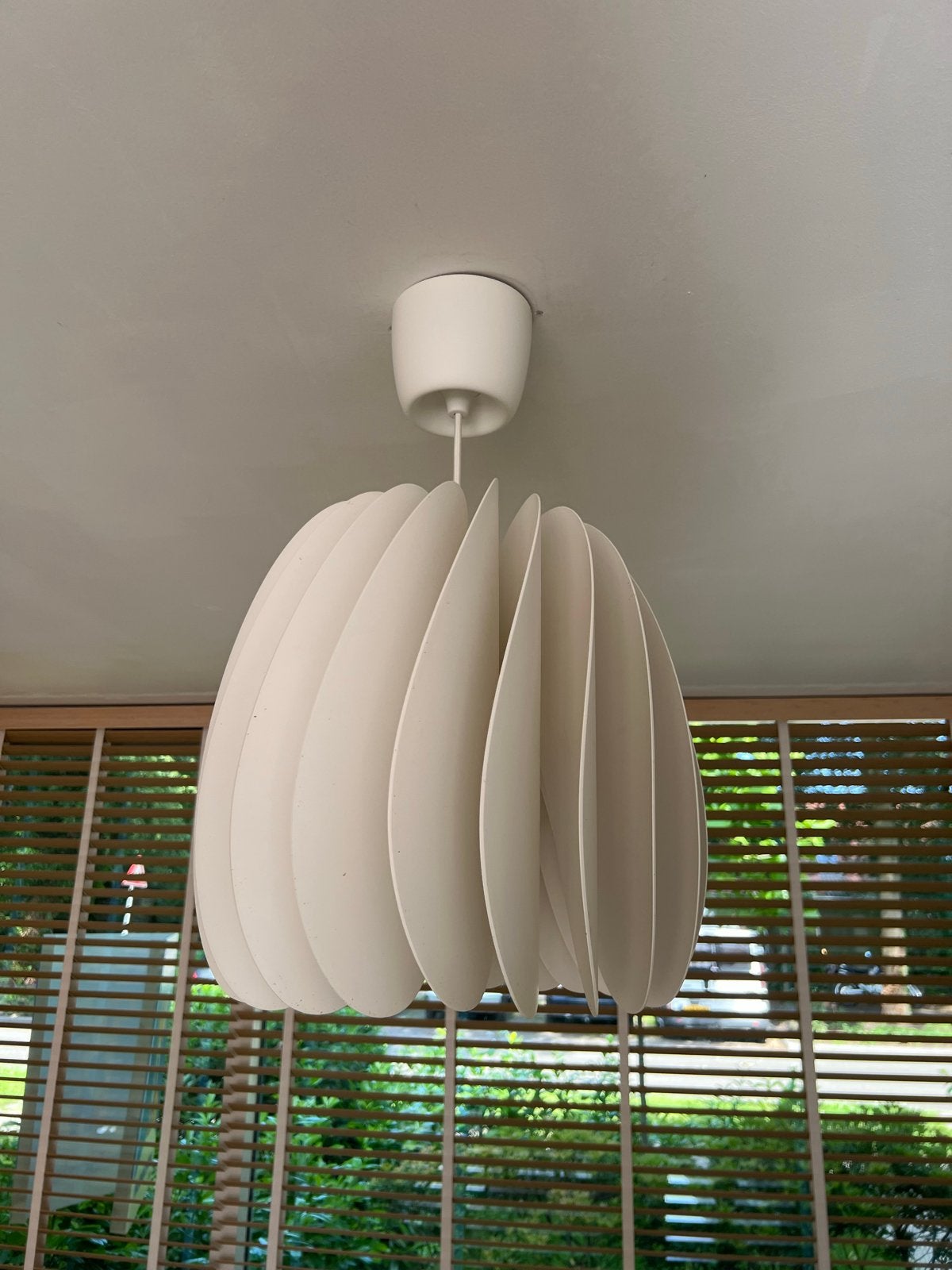 Ikea Skymningen witte hanglamp met grote globe, Ophalen, Zo goed als nieuw, Kunststof, E27 (groot)