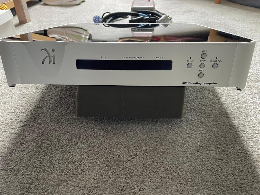 Wadia 321 DAC / voorversterker, Ophalen of Verzenden, Gebruikt