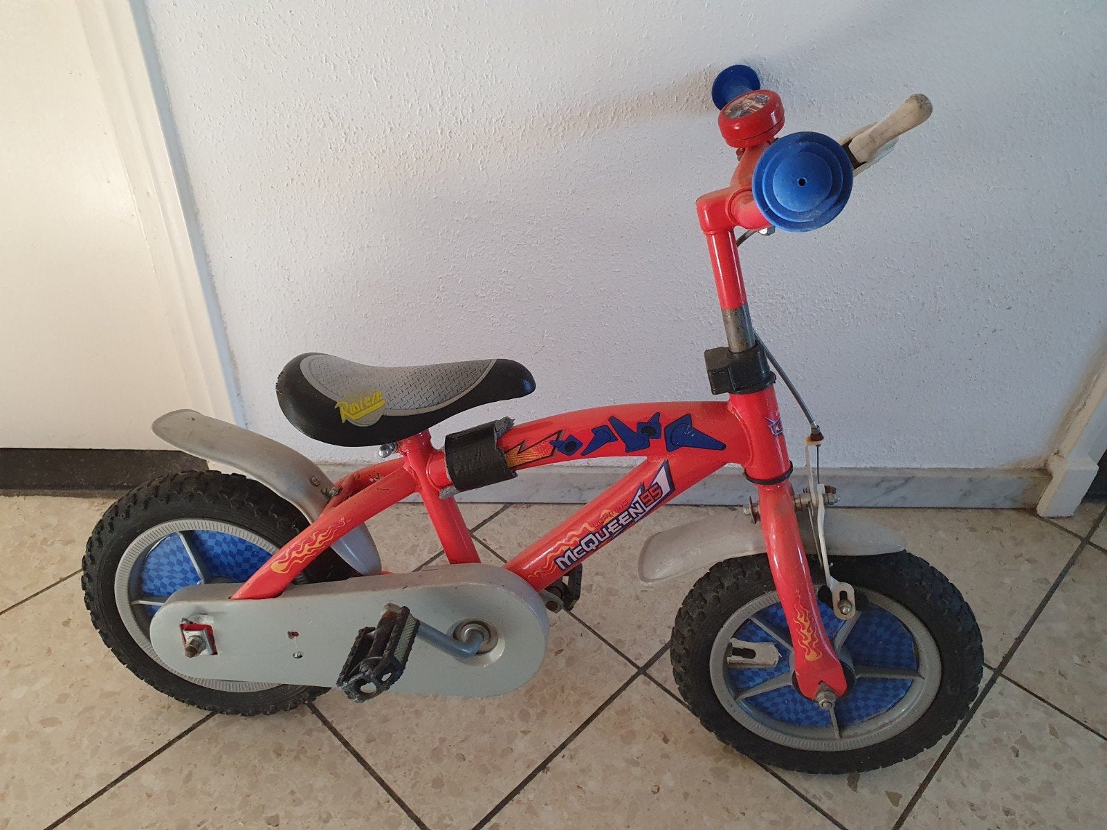 Kinderfiets Cars McQueen - 12 inch, Ophalen, Gebruikt, Velgrem, Minder dan 16 inch
