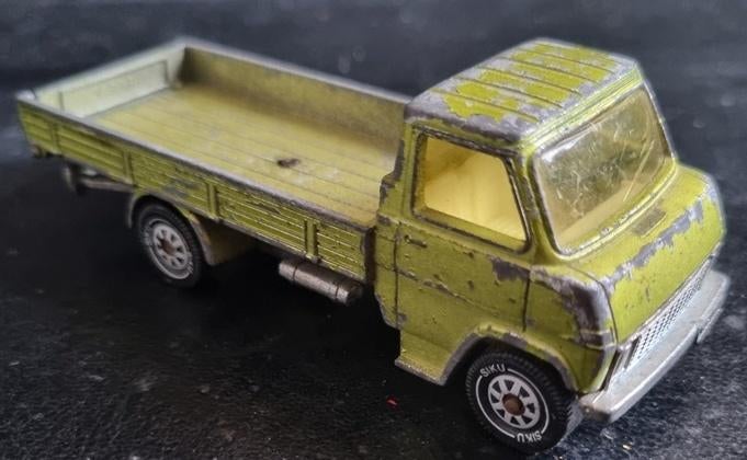 Siku Hanomag Henschel Pritschenwagen V338, Hobby en Vrije tijd, Modelauto's | Overige schalen, Gebruikt, Bus of Vrachtwagen, Ophalen of Verzenden