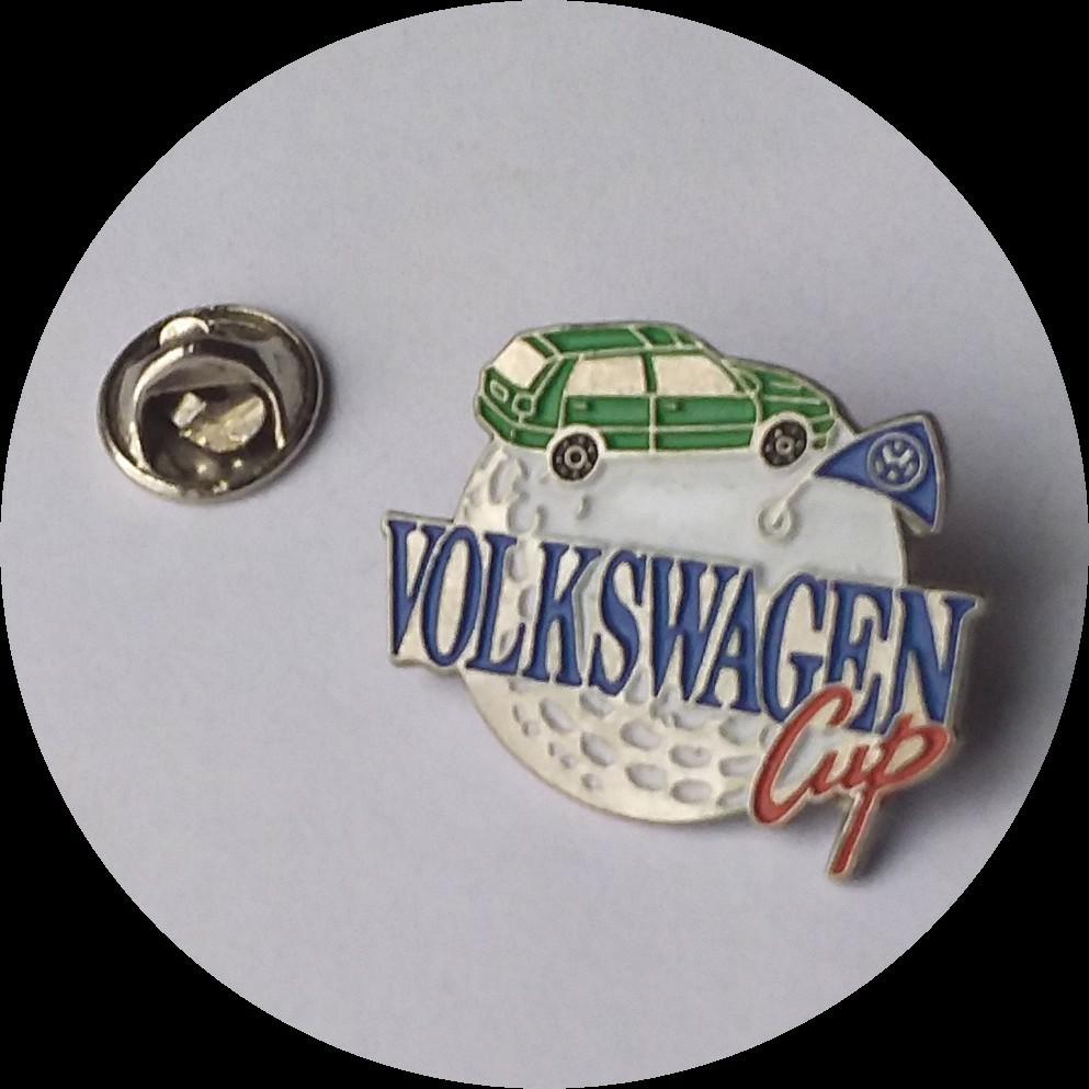Zeldzame VOLKSWAGEN Golf Cup pin, Ophalen of Verzenden, Zo goed als nieuw, Transport, Speldje of Pin