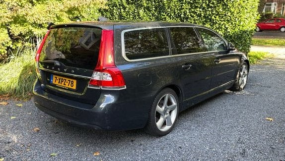 Volvo V70 D2 2014 grijs, beige interieur met vele opties, 1503 kg, Beige, 4 cilinders, Diesel