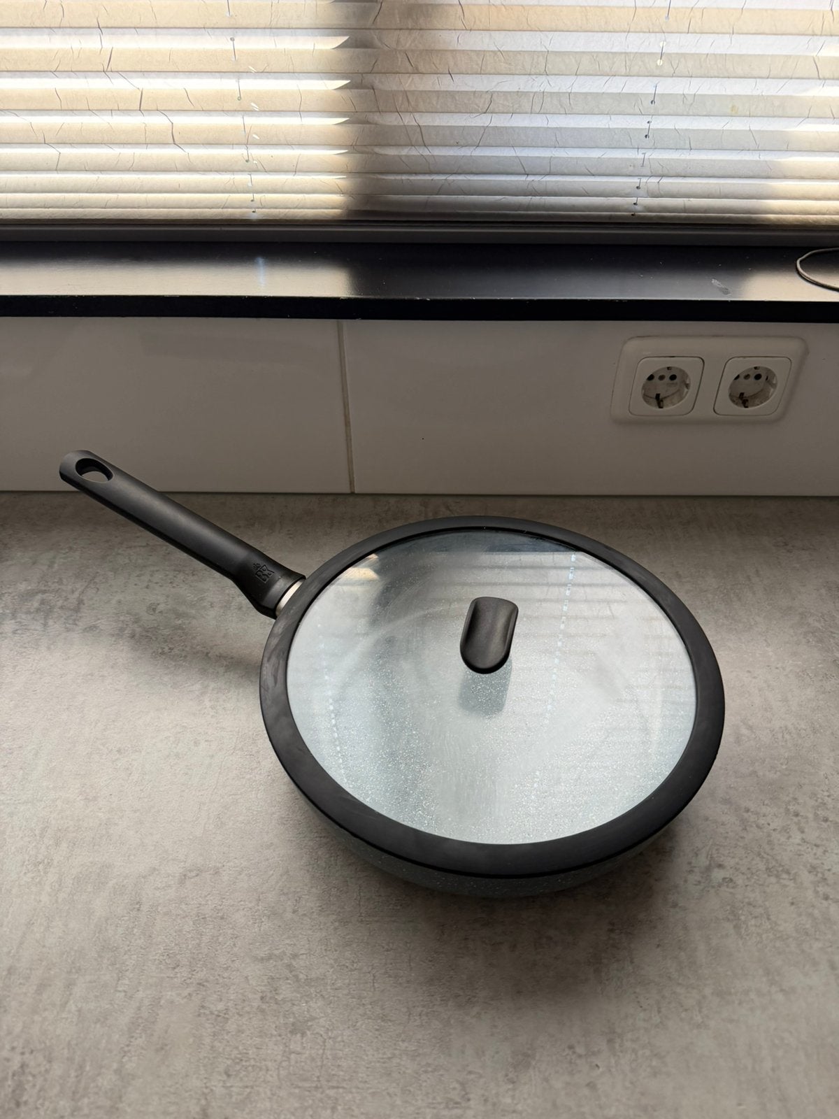 BK hapjespan, Ophalen, Zo goed als nieuw, Rvs