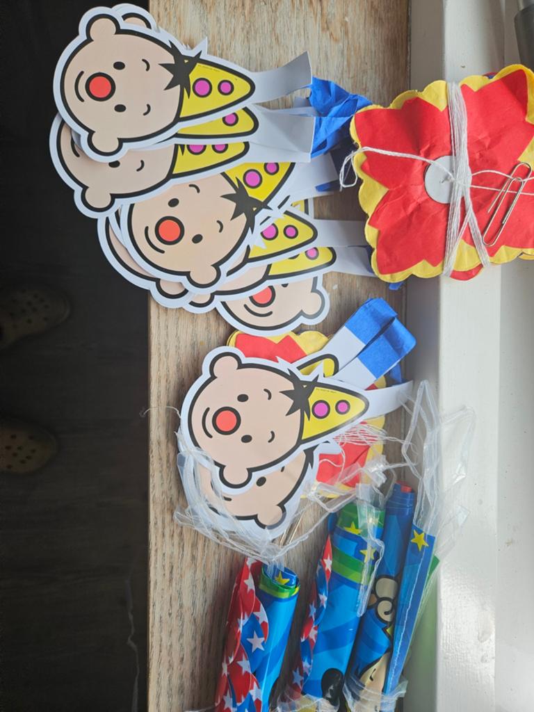 Feestvieren bumba, Ophalen of Verzenden