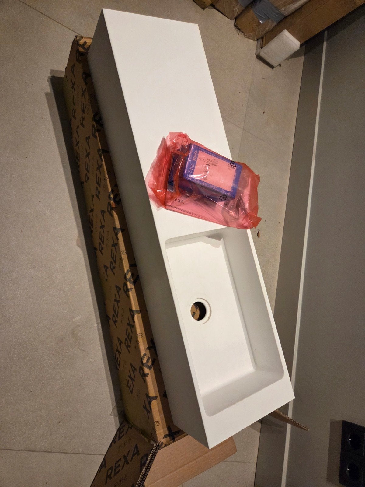 Rexa fontein/wastafel, Ophalen, Zo goed als nieuw, Wastafel