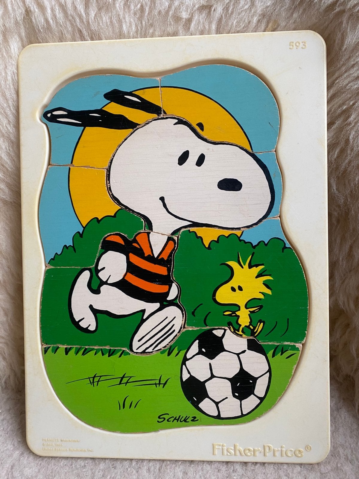 Vintage puzzel, Snoopy van Fisher Price uit ‘65, Ophalen of Verzenden, 10 tot 50 stukjes, Zo goed als nieuw, Van hout